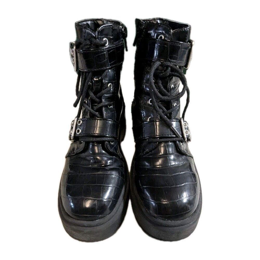 Forever 21 Black Croc Embossed Platform Combat Boots Buckle Moto Goth Sz 5.5 - Picture 2 of 14